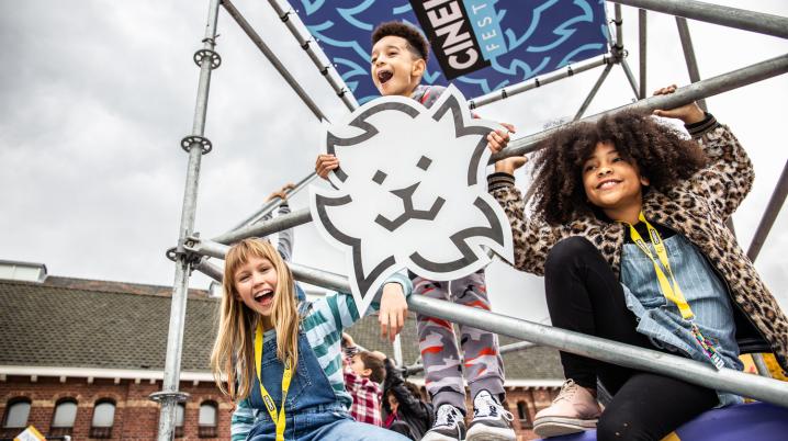 Kinderen aanwezig bij het Cinekid Festival